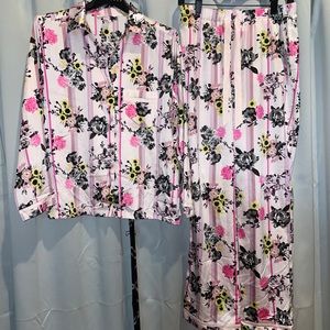 Victoria’s Secret Pajama Set